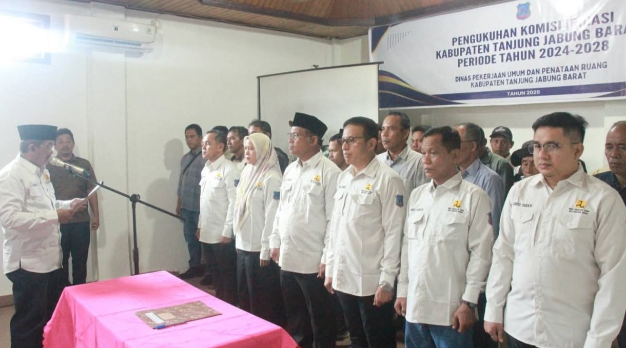 Bupati Anwar Sadat Kukuhkan Komisi Irigasi Daerah