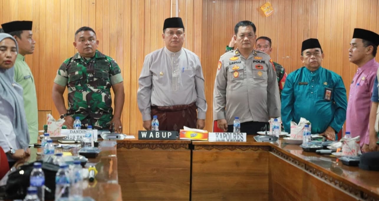 Wakil Bupati Tanjab Barat Hadiri Panen Raya dan Pengumuman Swasembada Pangan Nasional Bersama Presiden RI Secara Virtual
