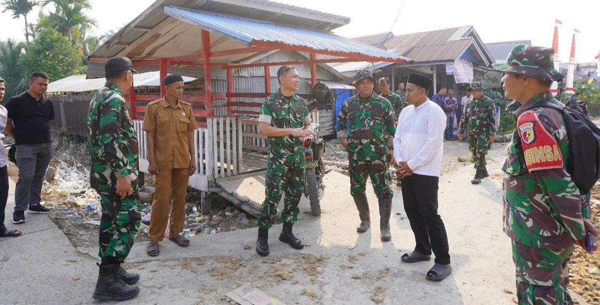 Dandim 0419/Tanjab Tinjau Langsung Lokasi TMMD Ke - 130 Di Desa Merbau