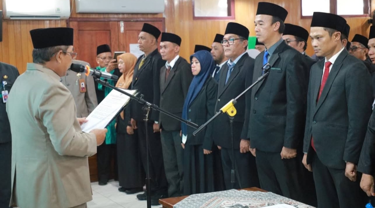 Bupati Anwar Sadat Tekankan Integritas dan Kolaborasi Saat Lantik Pejabat Manajerial dan Non-Manajerial