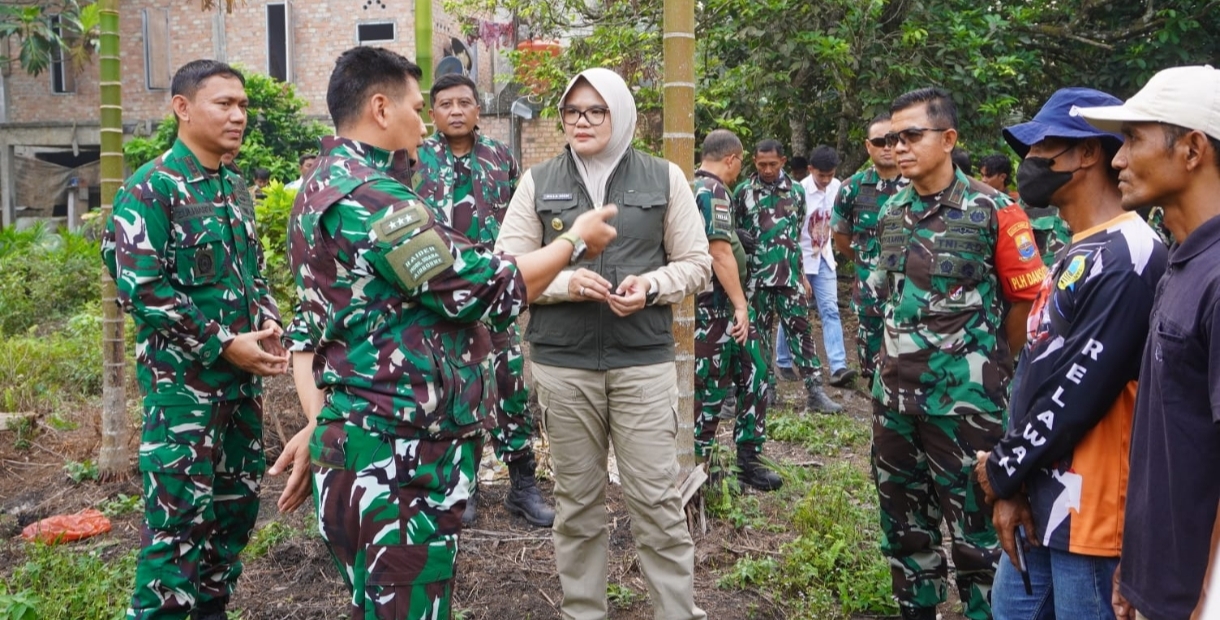 Bahas Solusi Karhutla, Pangkogabwilhan I Di Dampingi Dandim 0419/Tanjab Kunjungi Tanjab Barat Dan Tanjab Timur