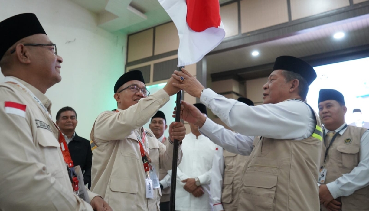 Wagub Sani Lepas 442 JCH Kloter BTH 22 Provinsi Jambi